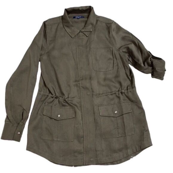 Kelly by Clinton &Kelly Oversized Anorak Jacket.
(Size XS) - Picture 3 of 6